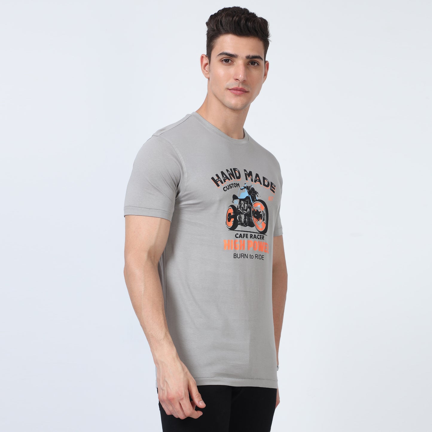 grey tshirt